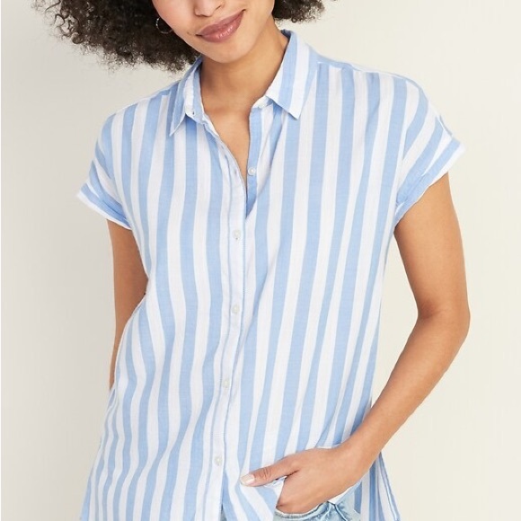 beachlunchlounge Tops - beachlunchlounge Sky Blue and White Striped Button Down Shirt